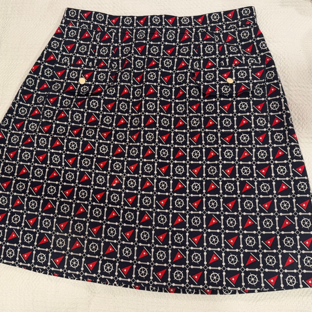 D&G Black and Red Geometric A-Line Skirt Size M